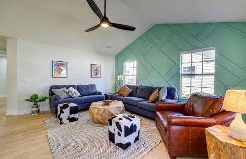 Chic Bentonville Home with Patio and Fire Pit! - Foto 5