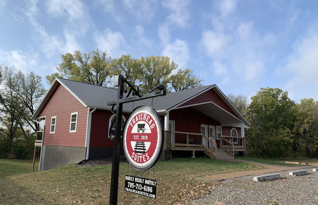 Trailhead Suites - Photo 48