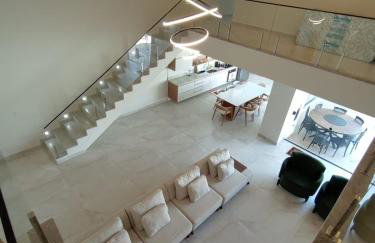 Luxuosa casa, a 150m da praia - Foto 22