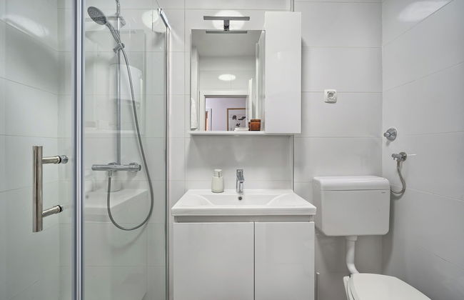 A1-luxury apt w big Balcony, 4 min Walk to Beach - Foto 15