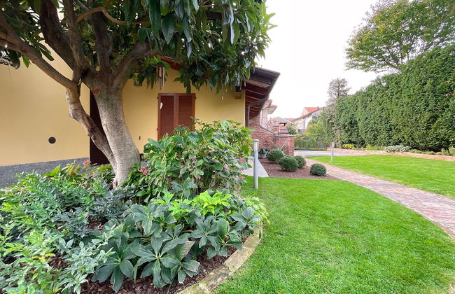 Modern Apartment, Private Garden, 25km From Milan - Photo 10