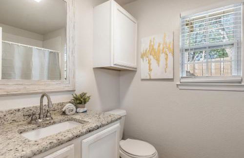 2bd 1bth Newly Renovated Home near Cowboys Stadium etc - Foto 25