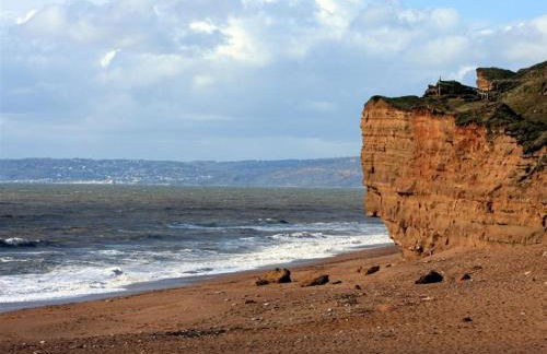 Little Berwick Cottage - Photo 19