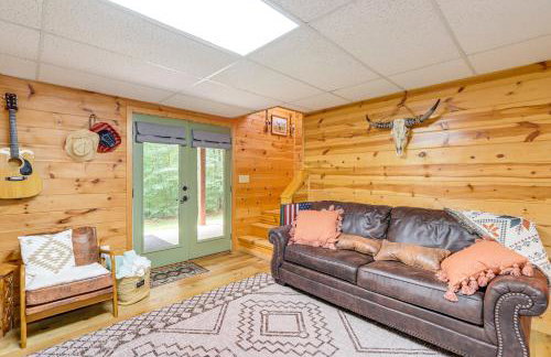 Secluded Cabin Hot Tub and 10 Mi to Blue Ridge - Foto 27