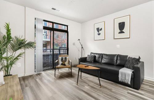 Spacious Comfort Near Downtown Hotspots - Foto 9