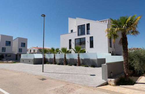 Villa Ampla with heated wellness pool near Poreč - Foto 12