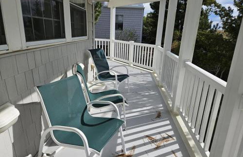 Single Family, Ocean Block, Wifi, Washer And Dryer, Second 2Nd Home From The Ocean! 2Nd From Ocean Contemporary Ship Bottom Home 14010 - Photo 18