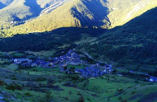 Espot Natura - Apartament de muntanya al PN Aigüestortes i Sant Maurici - Photo 3