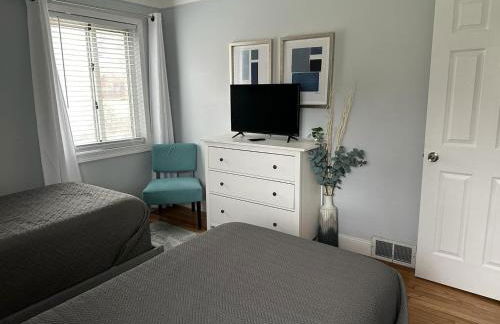 Elegant & spacious 32 Gem in Harper Woods - Foto 35