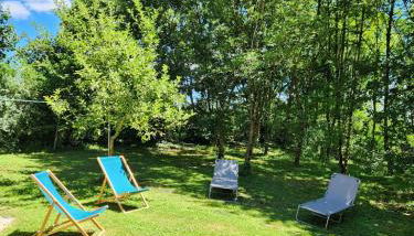 Gîte Le Petit Bois, près de Rocamadour, Padirac - Foto 4, Garden