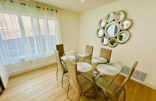 Canyon House, Pool, Yard, BBQ, 14mi to Six Flags - Foto 17