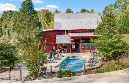 Red Barn Retreat by Carolina Mornings - Foto 38