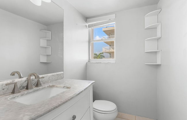 Bay Harbor Sunset Two Bedrooms Apt - Foto 33