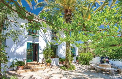 Gorgeous Home In Higuera De La Sierra - Foto 13