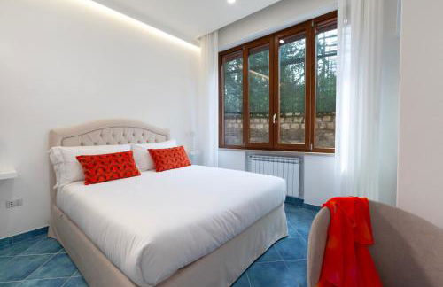 J'Adore Sorrento - Photo 12