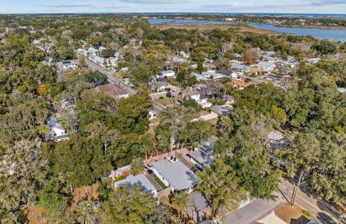 The Peaceful Puffin - New Modern 5 min to Town - Foto 48