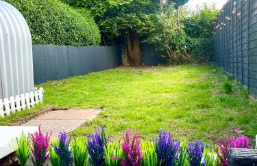 Crestfield House - Stunning Home near Alton Towers - Free Parking & Garden - Foto 10