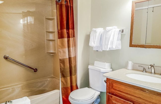 The Village of Loon Mountain Fixed Rooms - Photo 35