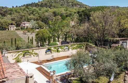 Gorgeous Home In Vernègues - Foto 16