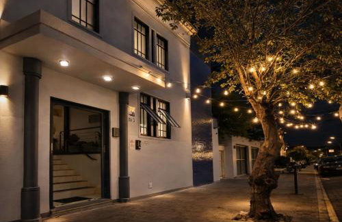 GoHost Suítes - 2 Ruas do Shopping Santa Úrsula - Foto 1