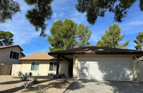 Canyon House, Pool, Yard, BBQ, 14mi to Six Flags - Foto 10