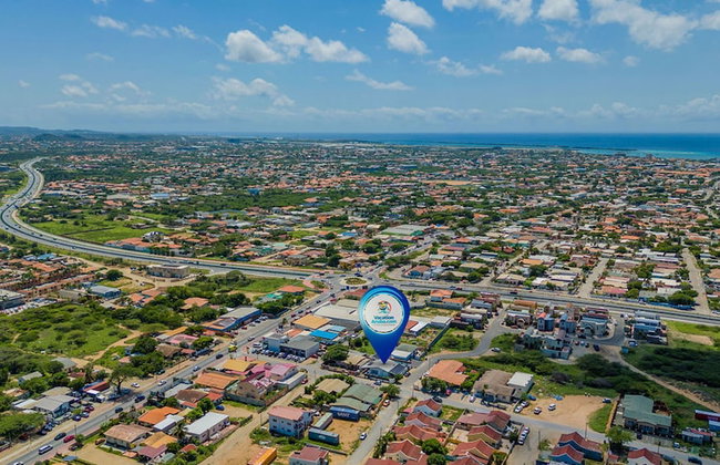 NEW Modern 3BR 3BA Private Pool Centrallylocated - Foto 44