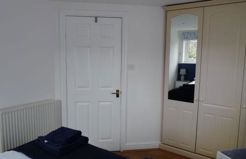 Gwyndaf Holiday Cottage - Photo 11