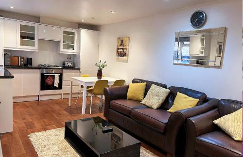 Lovely 2 Bedroom Garden Flat in London - Foto 15