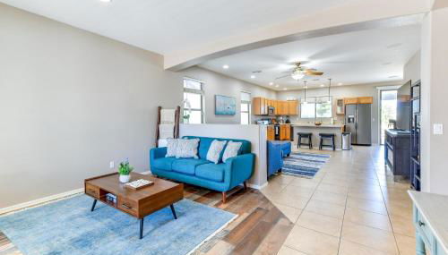 Group Getaway with Pool and Patio in San Tan Valley! - Foto 3