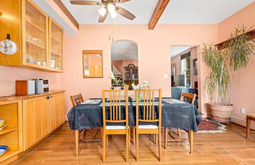 Unique Eastport Bungalow w Yard - Foto 22