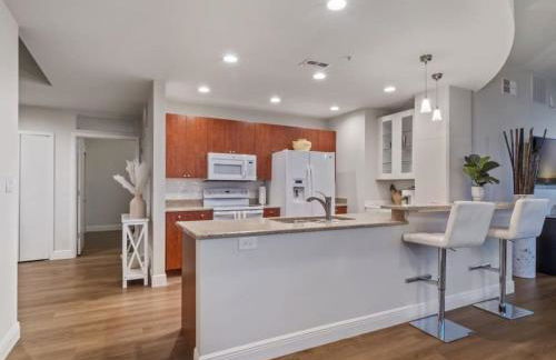 4Bedroom/ 2bath 2100sq ft Thorton Park Master Suite - Foto 9