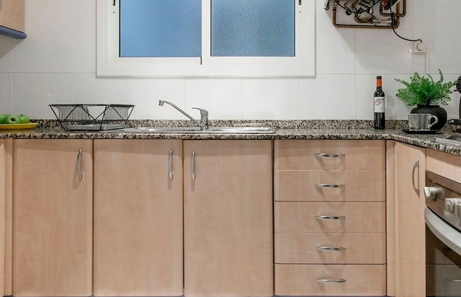 Prime Eixample Hideaway 6 Guests With Balcony by Myrentalhost - Foto 6