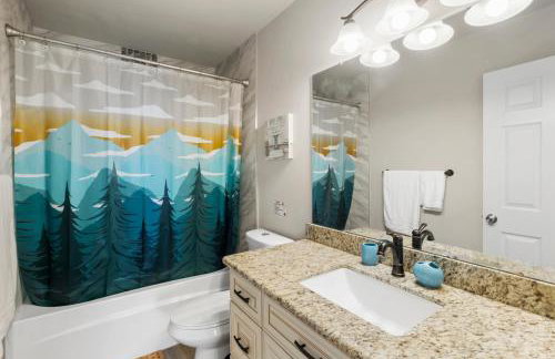 HoneyHomes Spectacular View Home with Amenities - Foto 12