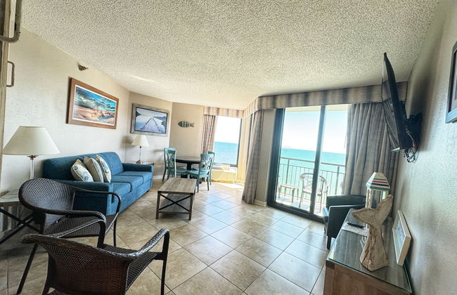 Ocean Front Condos at Patricia Grand - Foto 41