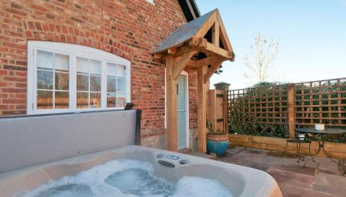 The Annexe with Hot Tub - Foto 2