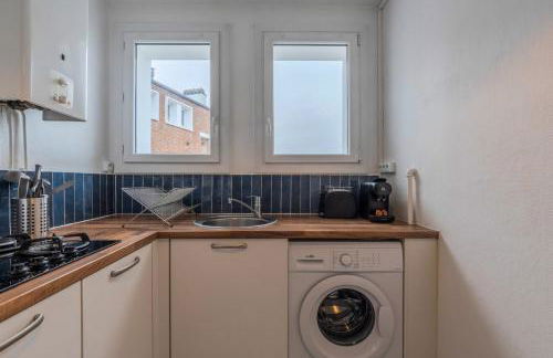 Two bedroom apartment near shops & tram - Foto 10