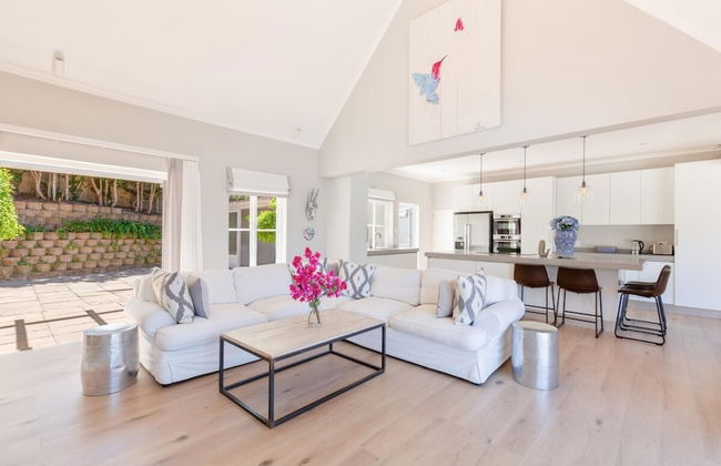 Sublime Five bed Property in Glorious Setting - Photo 12