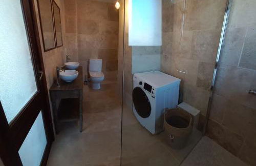 Loft climatisé "La pinède", 50 m2, très calme, 5 mn à pied des plages, lit King Size - Foto 11