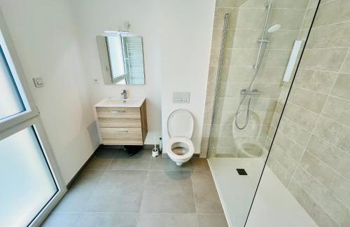 Hypercentre, spacieux, lumineux, la Maison du Rempart - Photo 7