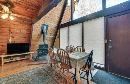 Walk to Ski Lift! Charming Hunter A-Frame - Foto 6