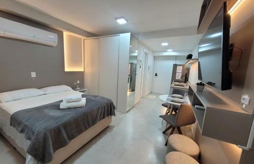 StudioLUX, Vaga Grátis, Piscina, Gym, NetFlix, ao lado da PUC - Foto 4