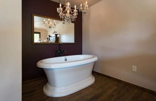 Bentwood Texas Bungalow Suite with Soaking Tub - Foto 5