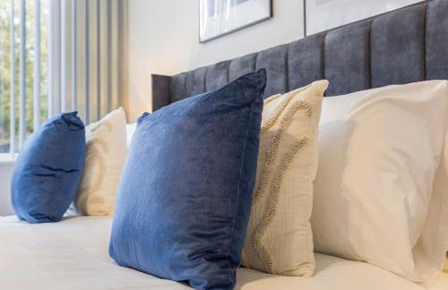 Stylish 2BR 2BA Flat in Gravesend Sleeps 4 - Foto 28