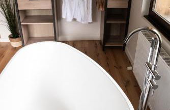 Sauna Bain Nordique Cinéma Vue Montange - Photo 48