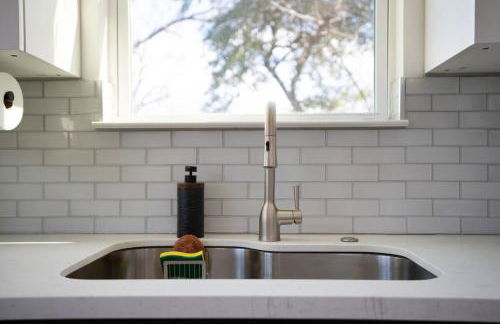 Cozy King Suite in Houston TX - Foto 9