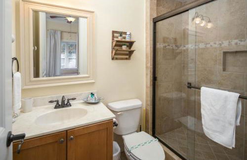 Mountain Retreat with Hot Tub, Game Room and Views - Foto 59