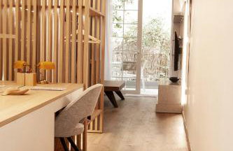 Aelia Luxury Properties - Executive Apartment - Photo 1