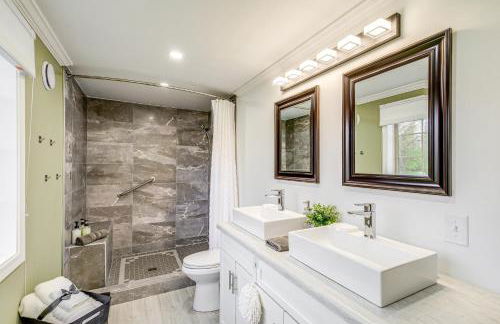 Riverfront Tennessee Retreat with Patio and Boat Ramp! - Foto 10