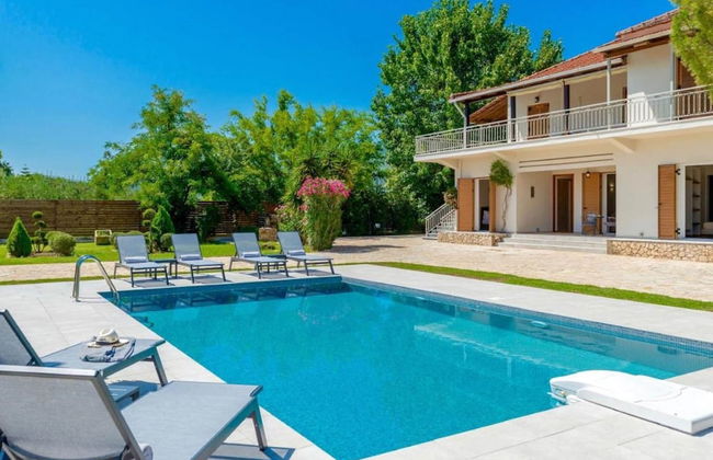 Scenic Villa in Pigadakia With Private Pool - Foto 24