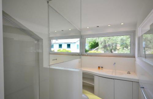 Penthouse Marina-Seaview Jacuzzi and Terrace - Foto 8